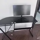 شاشه وطاوله قيمنق