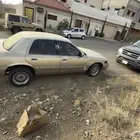 فورد جراند ماركيز 1999