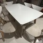 طاوله طعام وكراسي