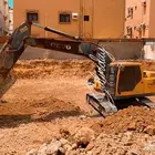 أعمال الحفر و الترحيل و الردم و مقاولات البنية التحتية