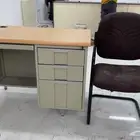 للبيع طاوله وكرسي