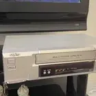جهاز فديو وجهاز DVD