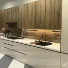 مطبخ خشب غير مستخدم