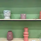 في محل ورد لتقبيل