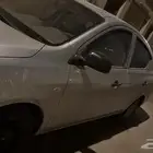 سيارة صني موديل 2014 اللون فضي