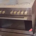 عندي طاولات وفرن