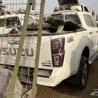 قطع غيار إيسوزو ديماكس