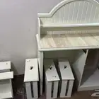 طاوله مكتبيه للبيع مع كرسي