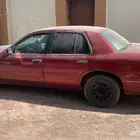 فورد 99 كل شي شغال بس فيها صدمه من قدام تشليح