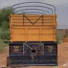 صندوق البي لوري نظيف