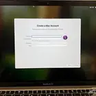 ماك بوك اير ام 1