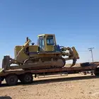 بلدوزرات للإيجار 155 و D9N