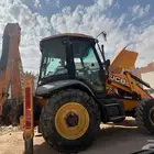 للإيجار الشهري JCB عرجاء