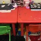 طاولتين أطفال مع الكراسي