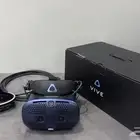 للبيع HTC Vive Cosmos مع اشتراك 6 شهور Viveport