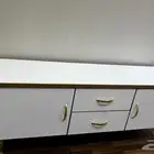 مكتبه تلفزيون وثلاجه