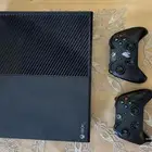 جهازين اكس بوكس ون 1 تيرا مع كامل الاغراض