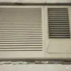 للبيع مكيف لا يشكو من شي تبريد عالي الحد 400