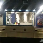 عربة طعام للبيع