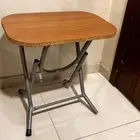 طاوله بحجم وسط و ممتازة بسعر رخيص
