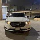 فورد تورس