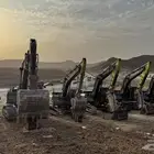 بوكلينات للايجار بوكلين للايجار قلابات للايجار