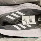 حذاء اديداس مقاس 40 للبيع