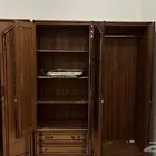 ثلاث دواليب الحاله حقتهم جيده