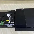 2 سوني فور للبيع