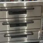 فران كهربائي ثلاثي الأسطح 9 صاج