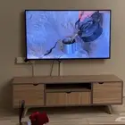 طاولة تلفزيون