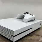 اكس بوكس ون S مساحتها 1000