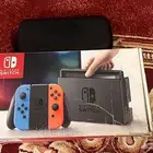 نينتيندو سويتش V1 نظيف وخالي من العيوب مع ايادي اضافية