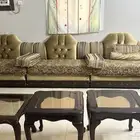 كنب مستعمل ومكيف تبريد ممتاز للبيع لدواعي السفر غسالة LC