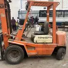 رافعه شوكيه فور كلفت 2 طن سكين بنزين وغاز