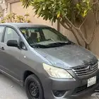 للبيع سيارة انوفا موديل 2014