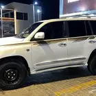 لاندكروزر مفخره جي اكس ار 2009