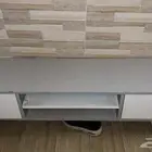 طاولة تلفزيون