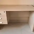 مكتب للبيع