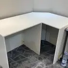 طاوله قويه و كبيره للبيع