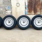 جنوط هايلكس للبيع مع الكفرات
