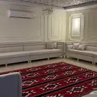 كنب 3قطع كبيره جديده سبب البيع ما ناسبتنا لونه رمادي فاتح