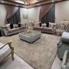 كنب نظيف جدا  مع طاولات وستارتين 4500