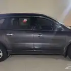 ترافيرس موديل 2013 اللون اسود مفحوص