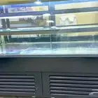 تلاجة حلويات او اجبان بحالة ممتازه