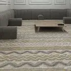 جلسه أرضيه مع فرشه و4 مراكي مع طاولة تقديم