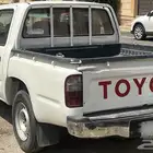 تويوتا هايلكس موديل 2000