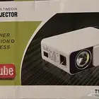 للبيع جهاز بروجكتر ( PROJECTOR ) تعليمي ترفيهي .