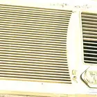 ثلاث مكيفات 18000الف وحدة بالريموت