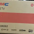 شاشة KMC جديدة و لم تفتح و شاشة Toshiba مستخدمة و لكن نظيفة